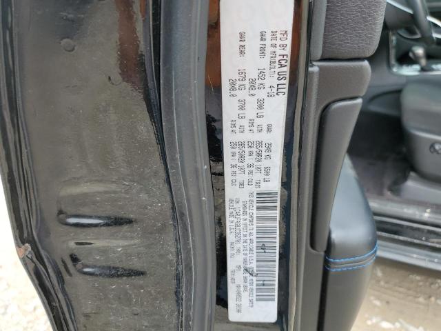1C4RJFAG8JC352701 Jeep Grand Cherokee Laredo
