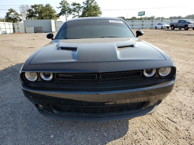 2C3CDZAGXKH618608 Dodge Challenger Sxt