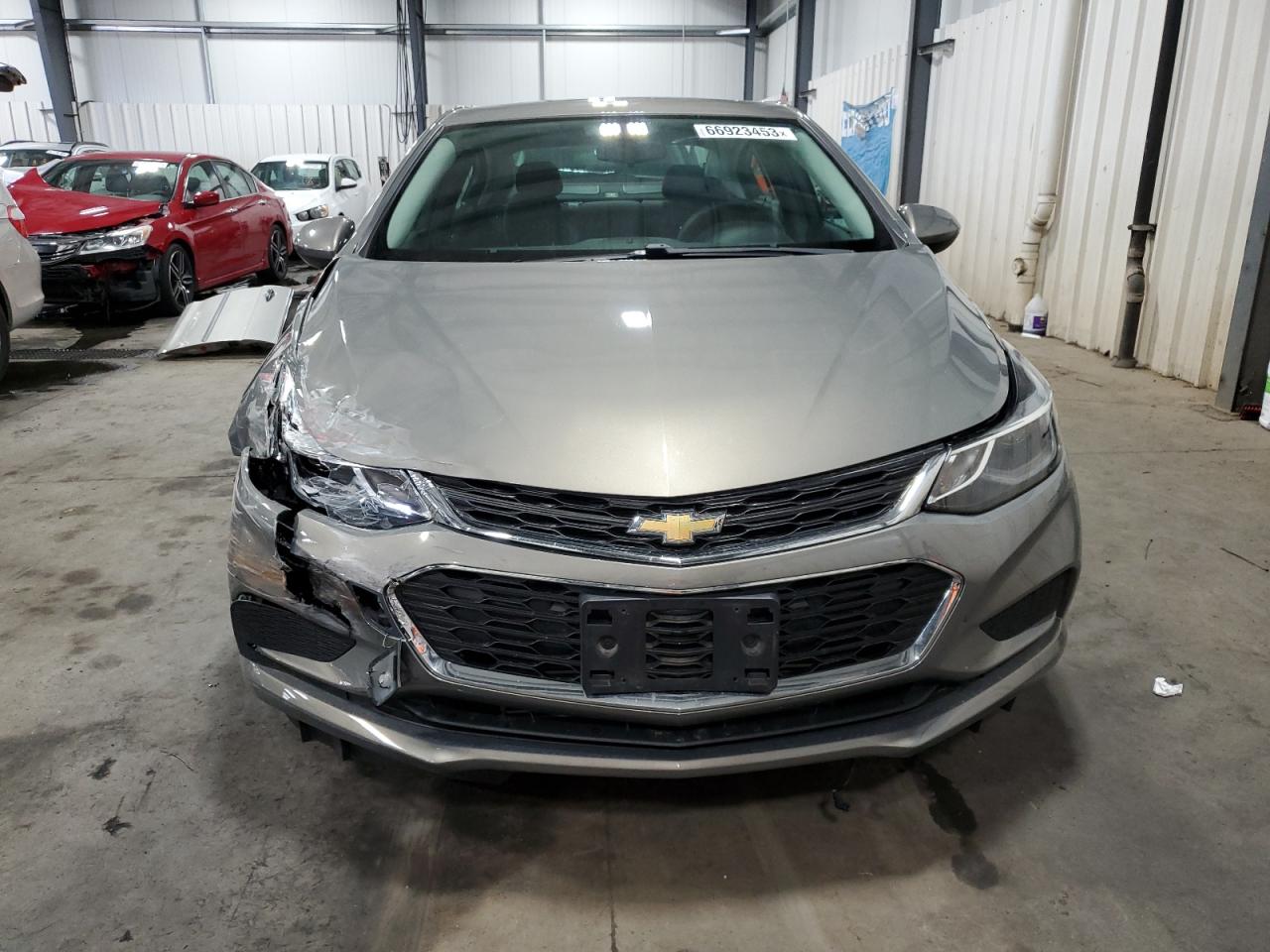 3G1BE5SM7HS556990 2017 Chevrolet Cruze Lt Auto