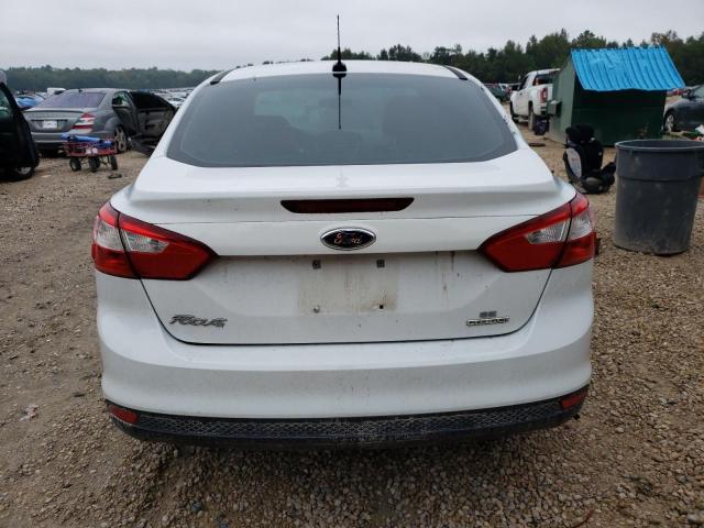 1FADP3F24EL387607 Ford FOCUS SE