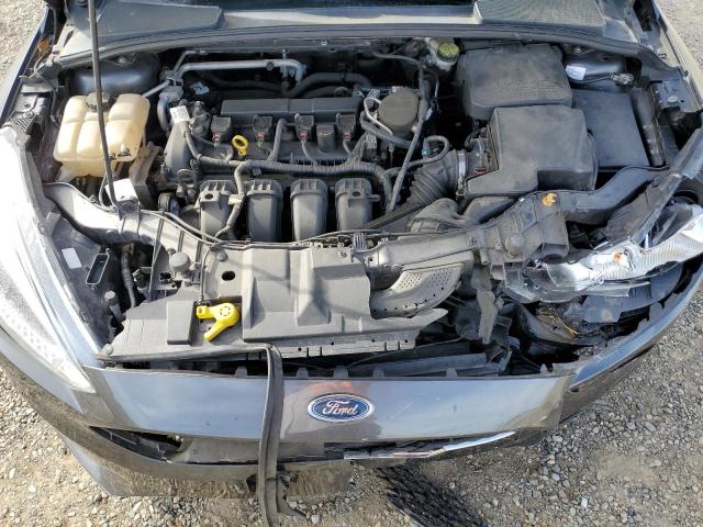 1FADP3K2XFL222135 Ford FOCUS SE