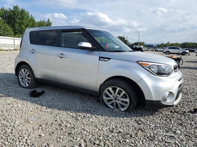 KNDJP3A58K7698315 Kia Soul + 4