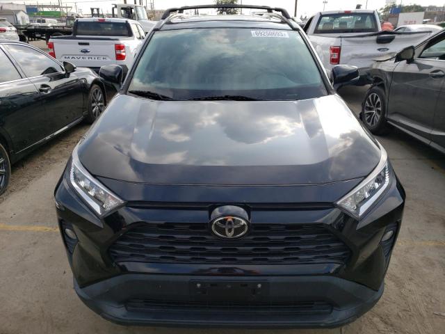 2T3W1RFV7KW004933 Toyota RAV4 XLE 5