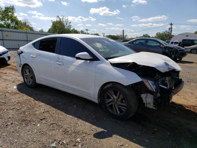  HYUNDAI ELANTRA 2019 Білий