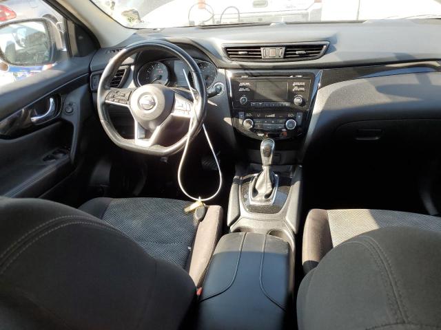 JN1BJ1CR3JW287714 Nissan Rogue Sport S