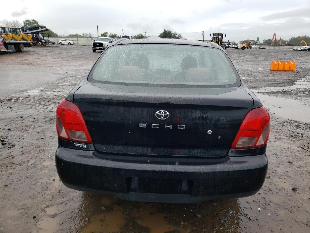 JTDAT123XY0065376 2000 Toyota Echo