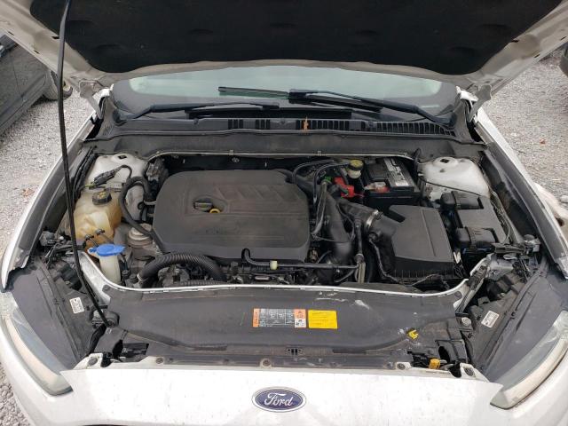 3FA6P0HD2GR176755 Ford FUSION SE
