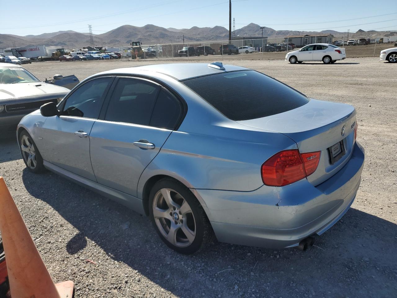 WBAPH7C54BE677837 2011 BMW 328 I