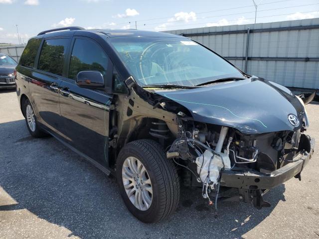 5TDYZ3DC1HS812334 Toyota SIENNA XLE