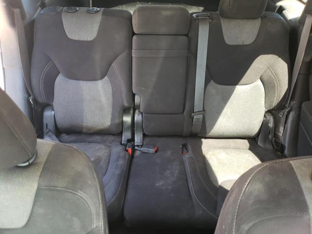 1C4PJLCBXJD621055 Jeep Cherokee Latitude