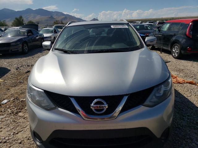 JN1BJ1CR1HW133397 Nissan Rogue Sport S