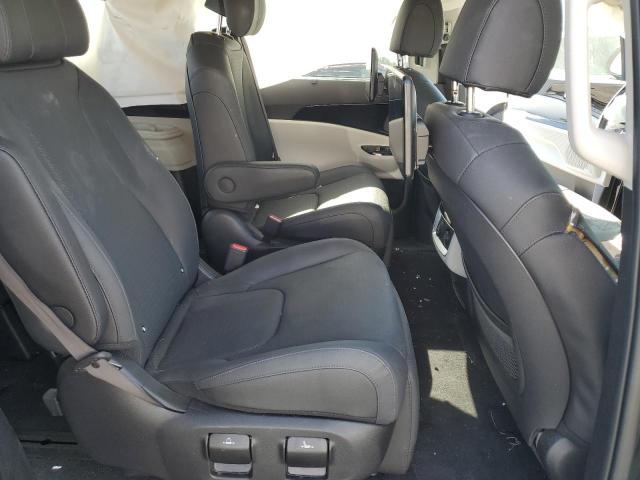 KNDNE5H38P6261399 KIA Carnival Sx
