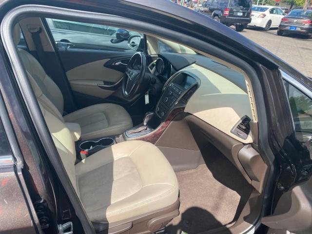 1G4PP5SK8F4219002 Buick Verano