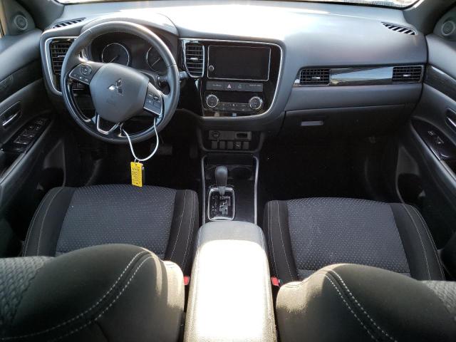 JA4AZ3A31JZ046562 Mitsubishi Outlander Se