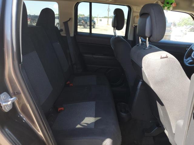 1C4NJPBA8GD675390 Jeep Patriot Sport