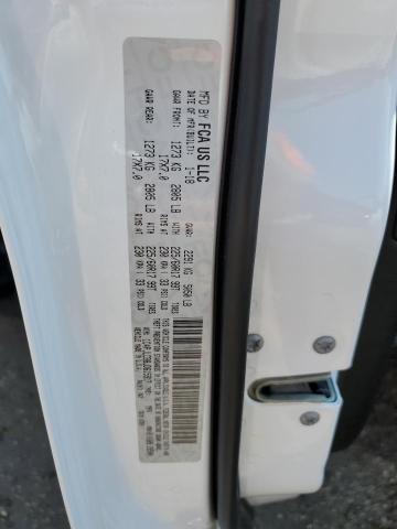 1C4PJLCB8JD615917 Jeep Cherokee Latitude