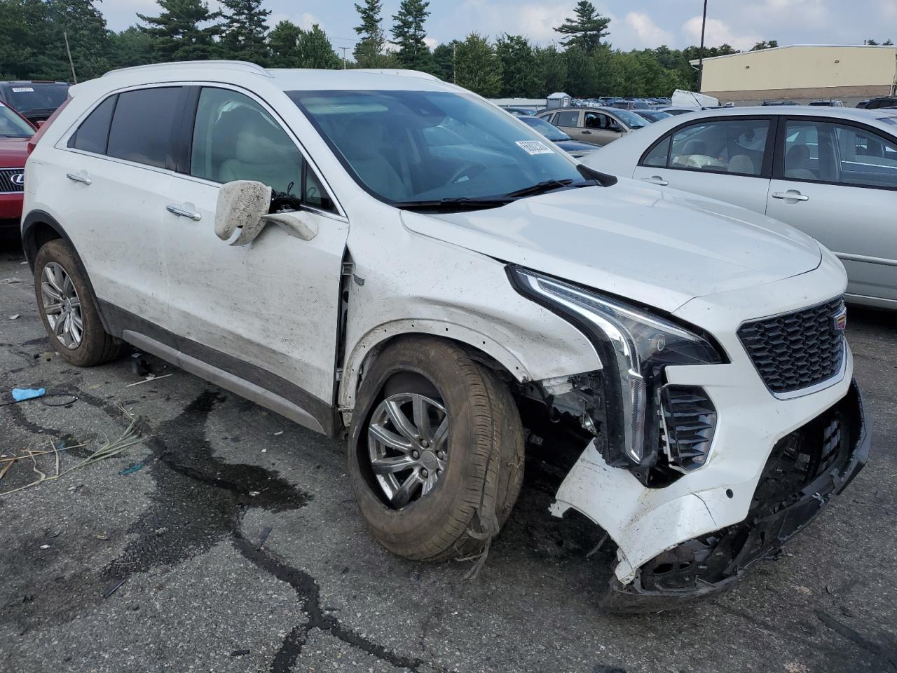 1GYFZDR47NF104884 Cadillac XT4 PREMIU 4