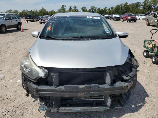 KNAFX4A67G5488521 KIA FORTE LX