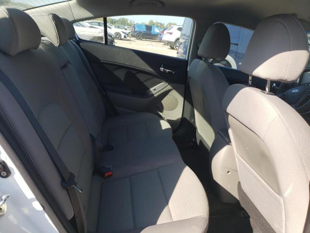 KNAFX4A64E5102053 KIA FORTE LX