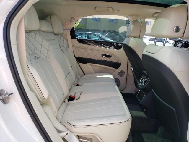 VIN SJAAM2ZV2MC062217 2021 Bentley Bentayga no.10