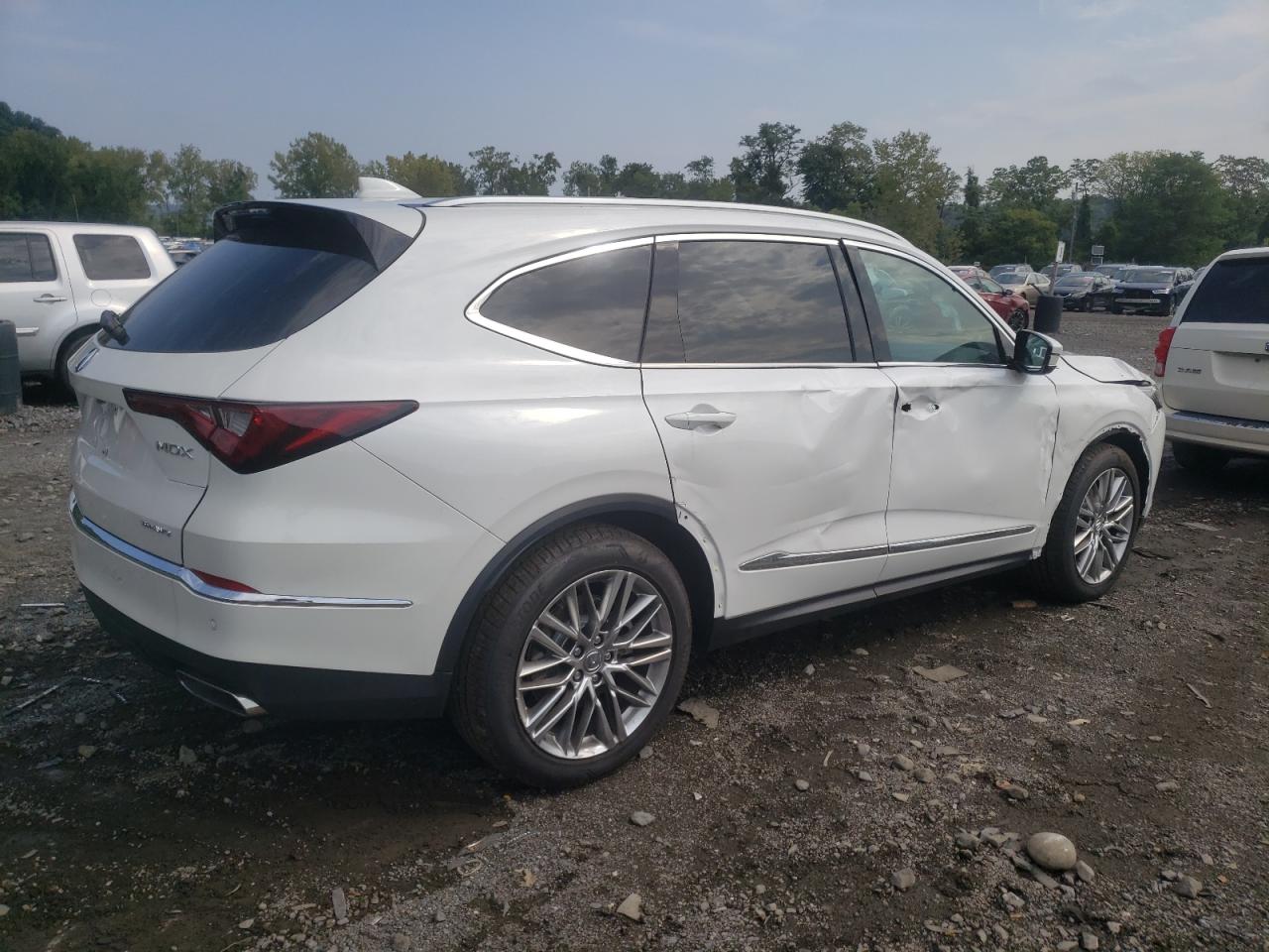 5J8YE1H85PL032330 Acura MDX ADVANC 3