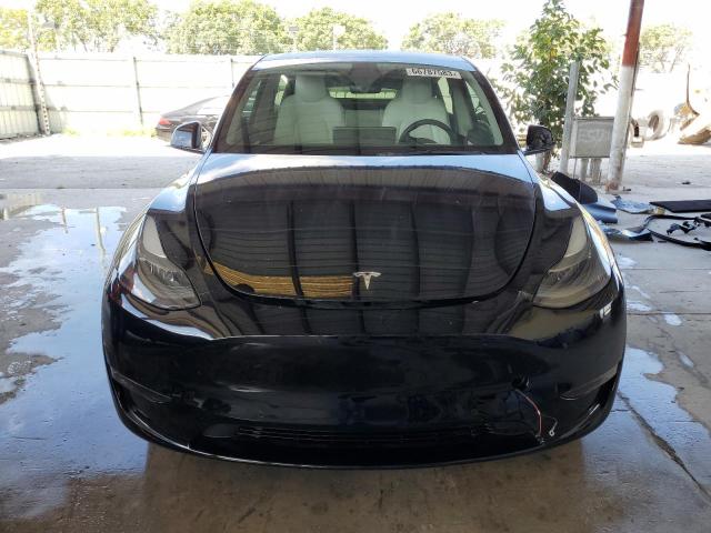 7SAYGDEF1NF315131 Tesla Model Y