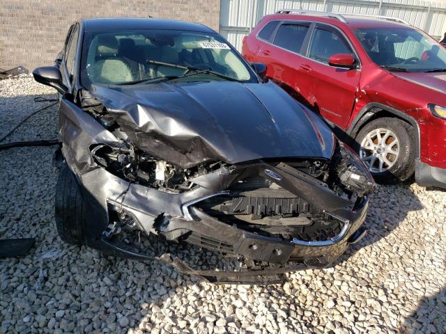 3FA6P0HD9KR213938 Ford Fusion SE 5