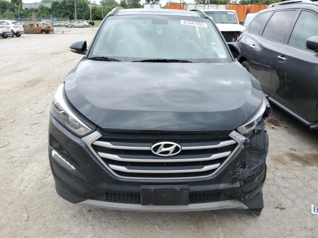 KM8J33A24JU765991 Hyundai Tucson Value