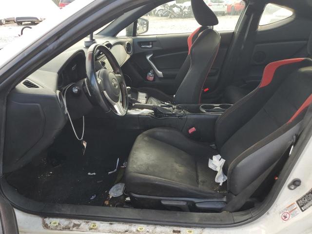 TOYOTA SCION 2016 Білий
