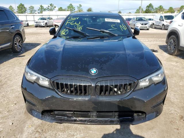 WBA5R7C59KAJ85610 BMW 330XI