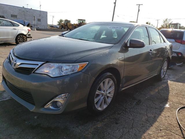 2014 Toyota Camry Hybrid 