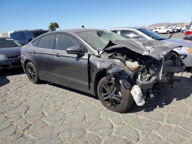 3FA6P0HD2KR135485 Ford Fusion SE 4