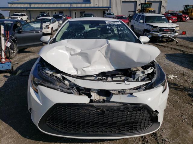 JTDEAMDE9MJ009926 Toyota COROLLA LE