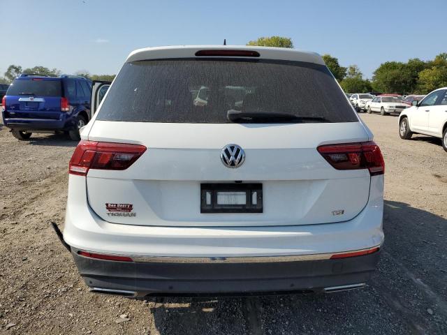 3VV5B7AX6JM010049 | 2018 VOLKSWAGEN TIGUAN