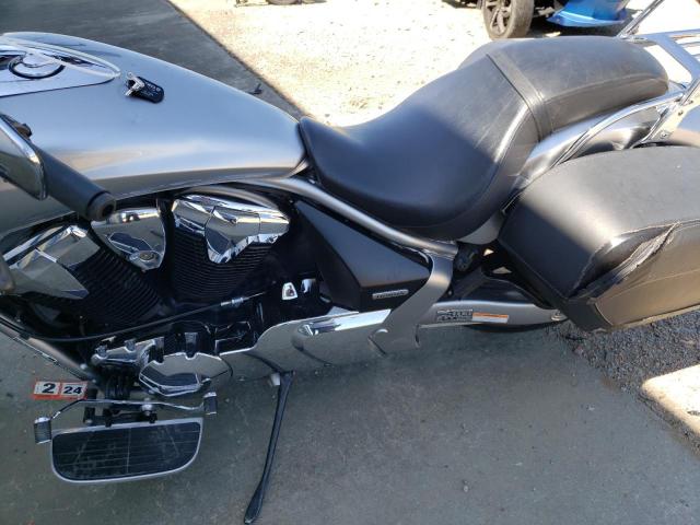 2013 HONDA VT1300 CT JH2SC6672DK300096
