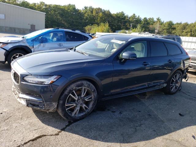 2018 Volvo V90 Cross Country 