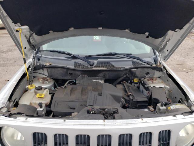 2010 Jeep Liberty (Patriot) - Image 12