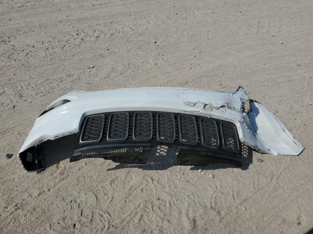 1C4RJFAG1GC469724 Jeep Grand Cherokee Laredo