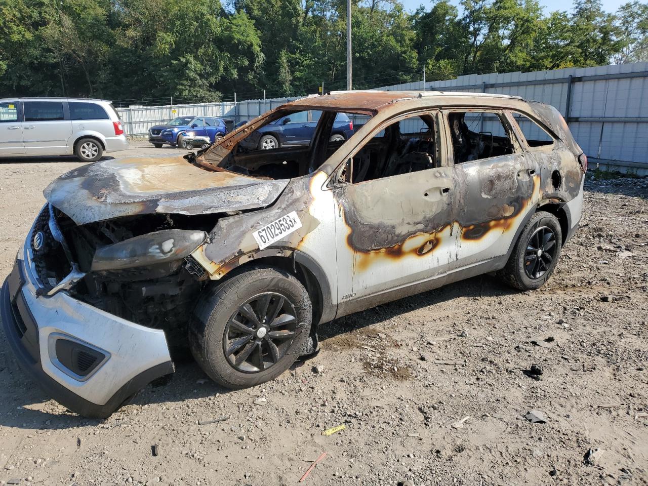 Lot #2206641914 2017 KIA SORENTO LX