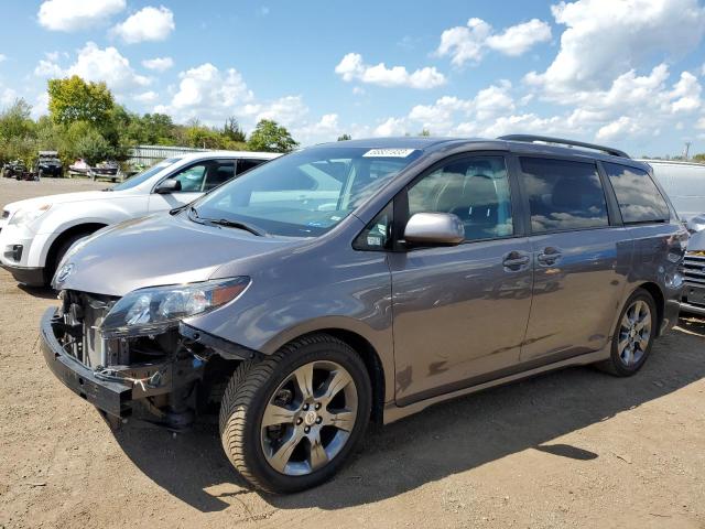 5TDXK3DC2BS072882 2011 TOYOTA SIENNA, photo no. 1