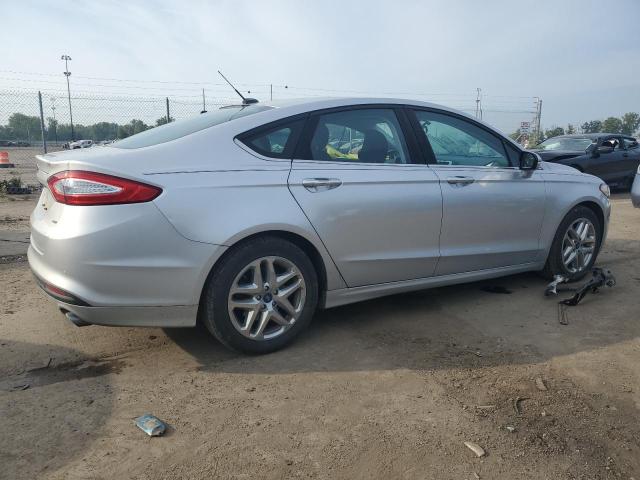 3FA6P0H75GR112817 Ford FUSION SE
