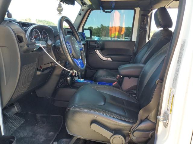 1C4BJWEG9GL166590 Jeep Wrangler Unlimited Sahara