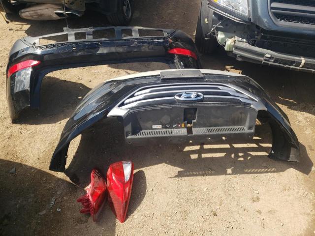 KM8J3CA28JU821415 Hyundai Tucson Value