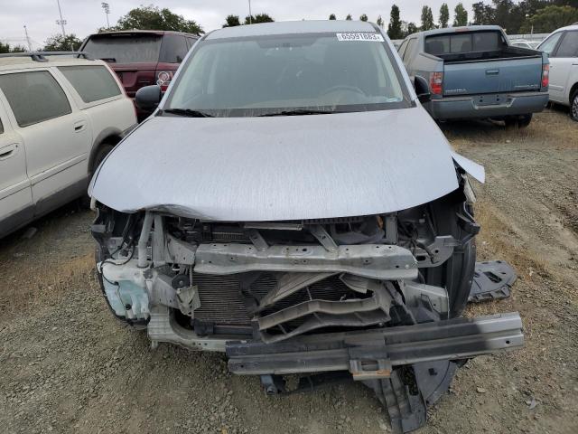JA4AD2A36HZ028741 Mitsubishi Outlander Es