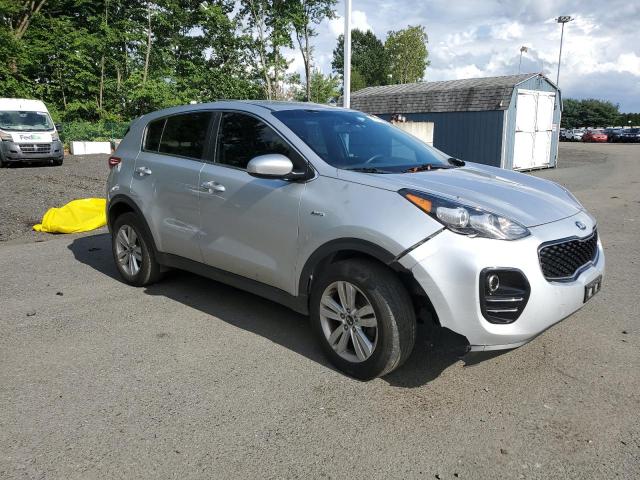 KNDPMCAC8K7573266 KIA Sportage Lx