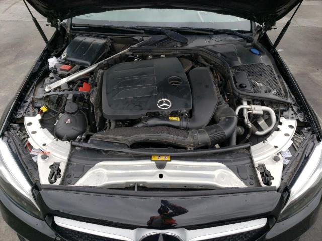 WDDWJ8DB3KF770281 Mercedes-Benz C 300