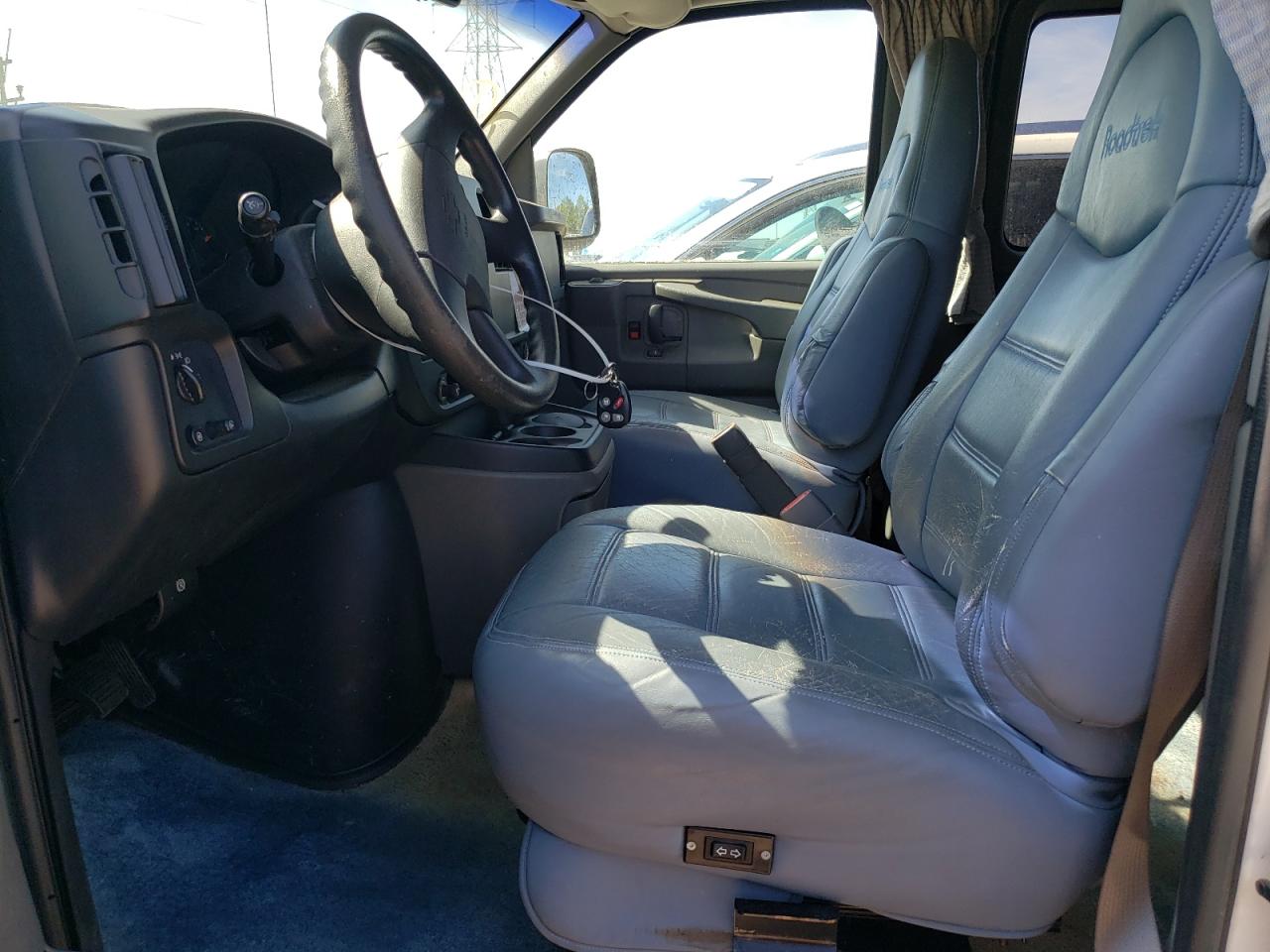 1GCGG25U631205127 2003 Chevrolet Express G2500 1GCGG25U631205127 2003 Chevrolet Express G2500