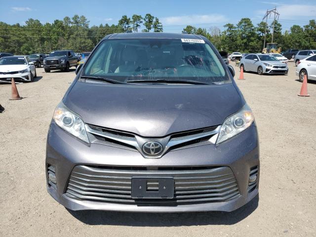 5TDDZ3DCXKS219447 Toyota SIENNA XLE