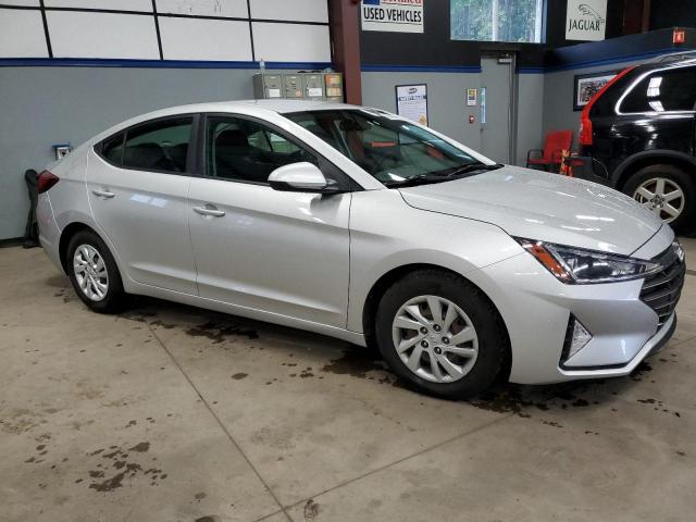 5NPD74LFXKH411934 Hyundai Elantra SE 4