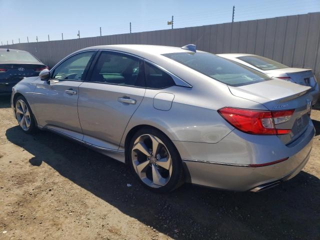 1HGCV1F98JA133239 | 2018 Honda accord touring